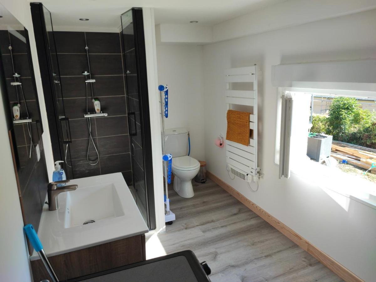 Petit Coin De Bonheur Studio Neuf Avec Terrasse Et Parking Prive A 5Mins Du Centre-Ville La Mure  Ngoại thất bức ảnh